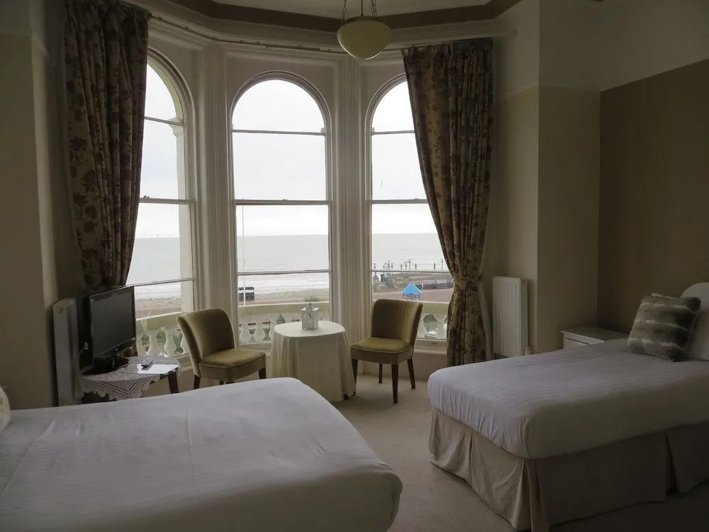 St. Kilda Hotel