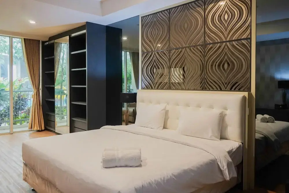 Spacious Studio with Sofa Bed @ Ancol Mansion Apartment