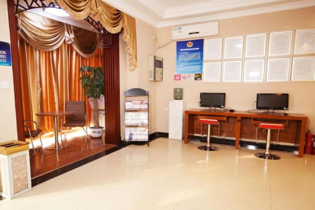 Shell Beijing Changping District Chengnan Street Nanhaozhuang Village Hotel