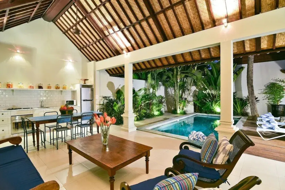 Villa Merah