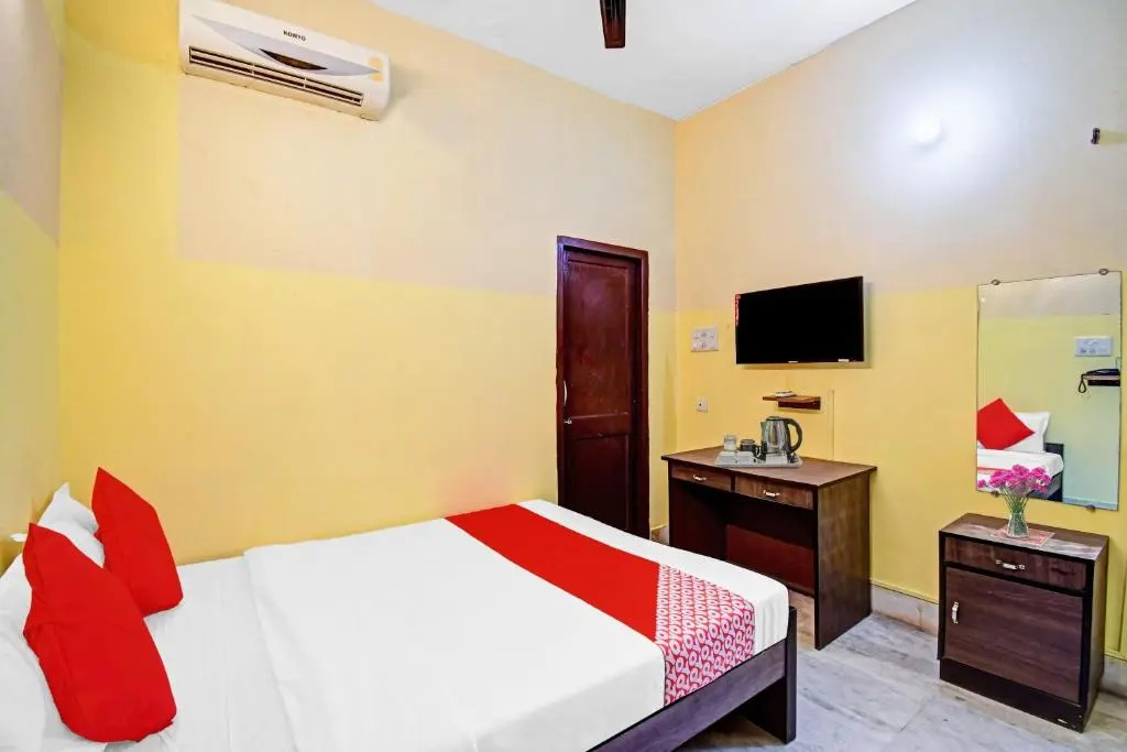 OYO 91278 Indrani Inn