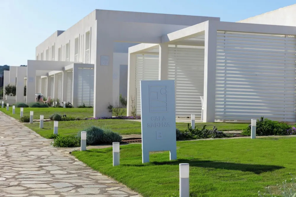 Stunning Capo Falcone Charming Apartments Num0410