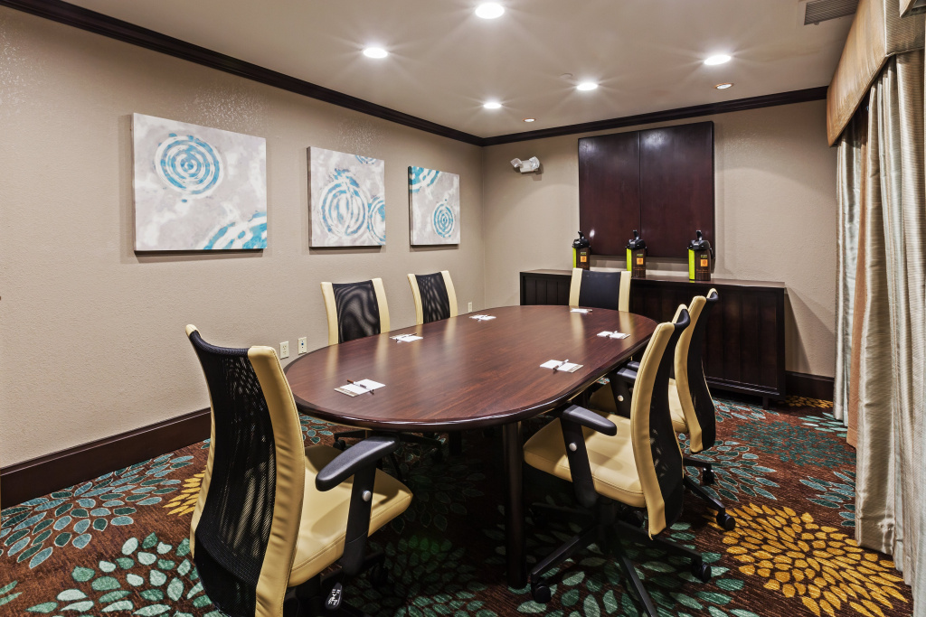 Staybridge Suites Woodland Hills by IHG