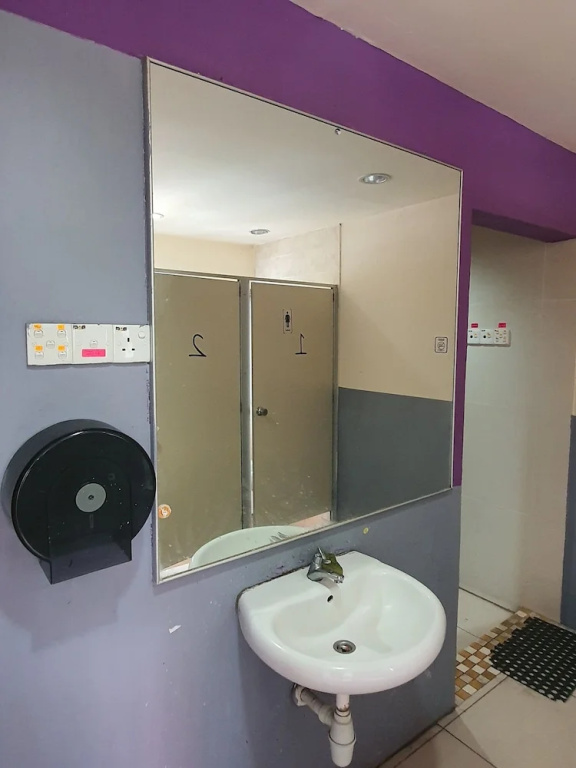 SPOT ON 89698 Budget Inn Hotel