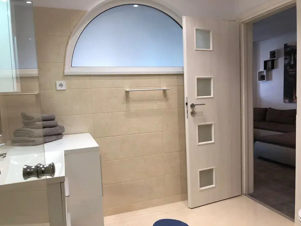 Westpark 2 Residence Lakeview W6