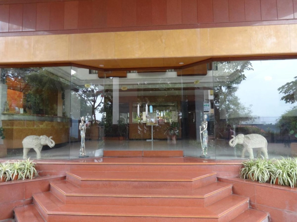 Hotel Maharaja Regency