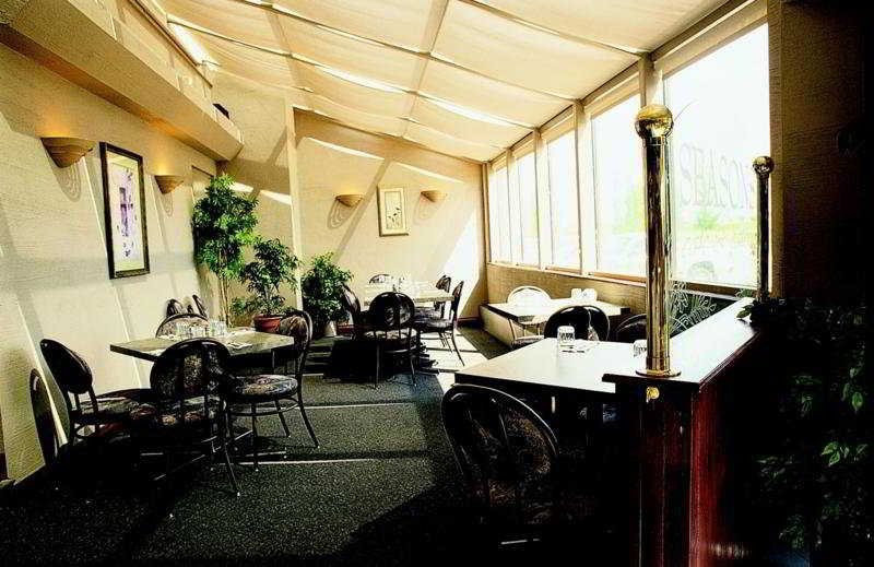 Heritage Inn Hotel & Convention Centre - Moose Jaw