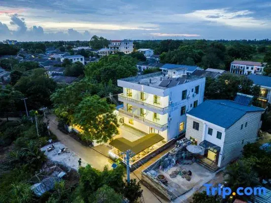 Weizhou Island Banxia Yunjian Homestay (Shell Beach)