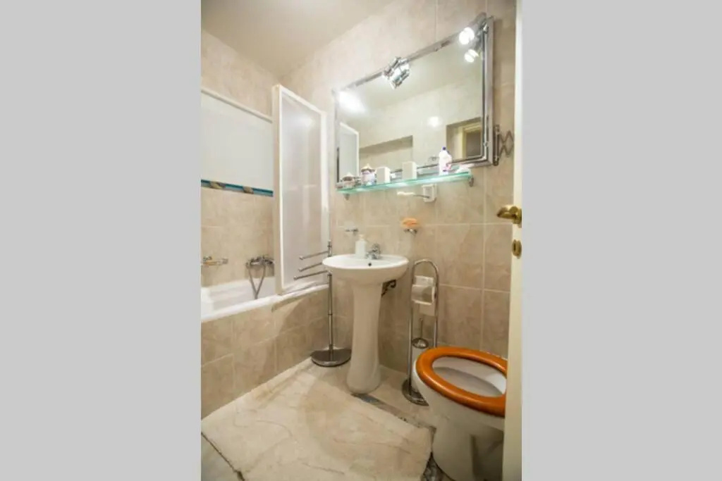 Faros Seaside Villa - 250 sqm in Politika of Evia