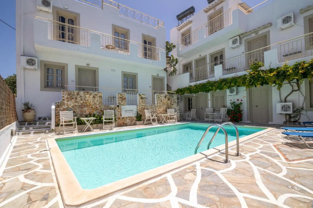 Hesperia Apartments by Estia