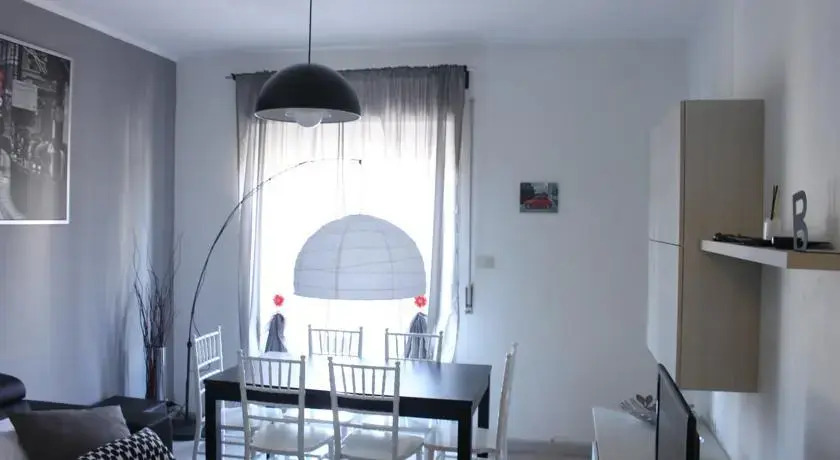 Apartment LED - Enzos Place