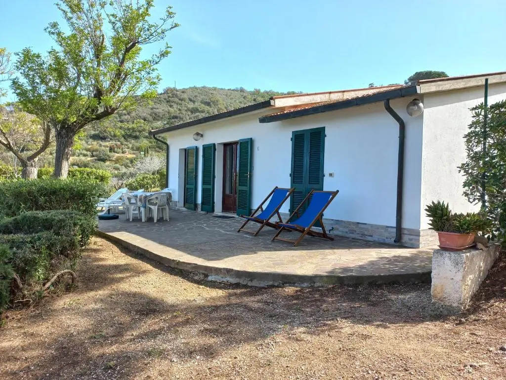 APPARTAMENTI ZUCCALE - A 200 mt dalla spiaggia