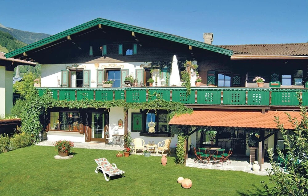 Stunning Apartment in Dorfgastein With 2 Bedrooms and Internet
