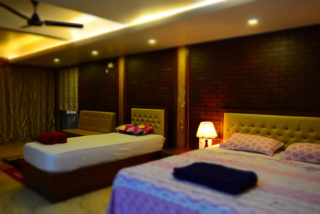 Roundcube Guest House