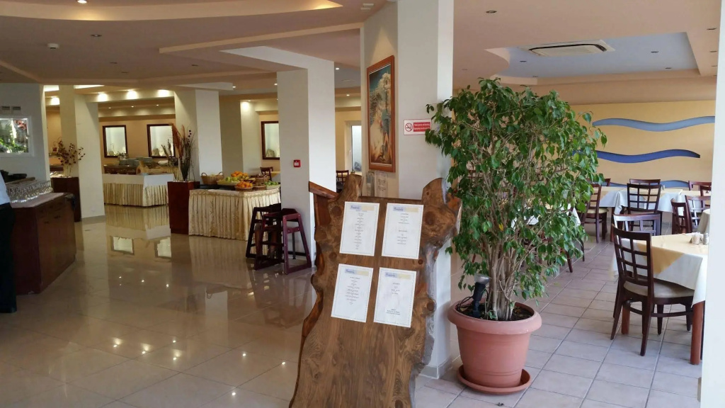 Poseidonia Apartments