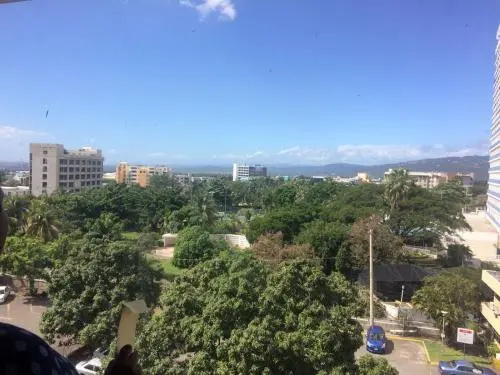 Malias New Kgn Apartment