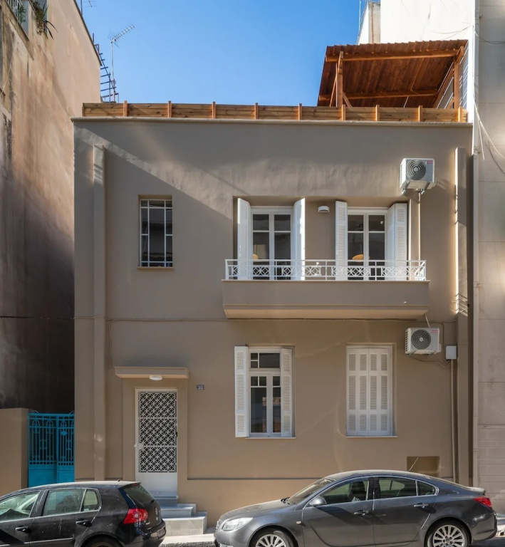 Nemeseos 80m² homm Apartment with Roof Garden and Pool