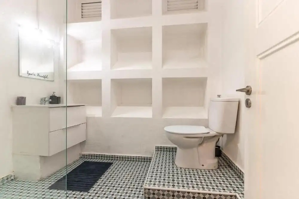 Wine Inn Cascais Guesthouse
