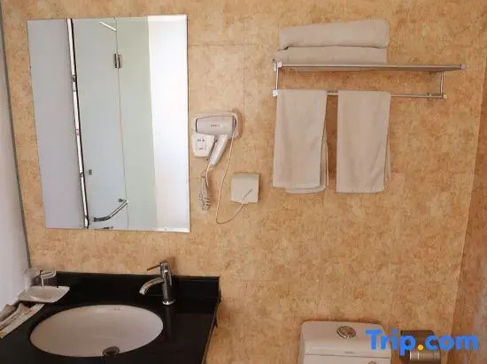 Xindongfang Express Hotel (Lvliang Longfeng Street)