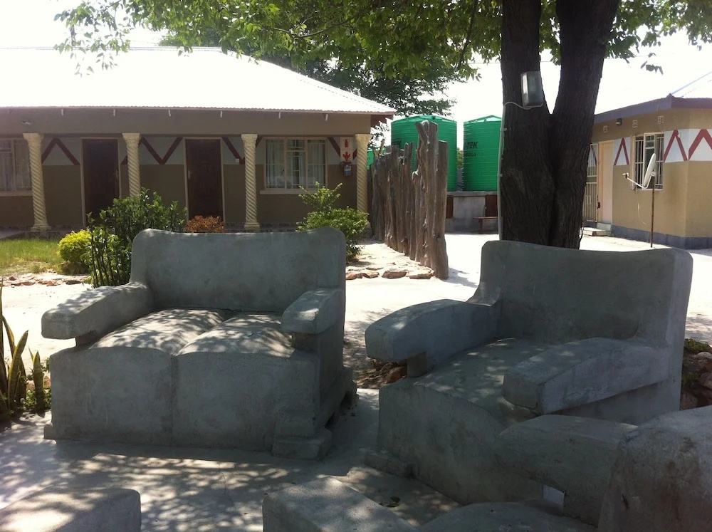 Gomwe Guest Inn