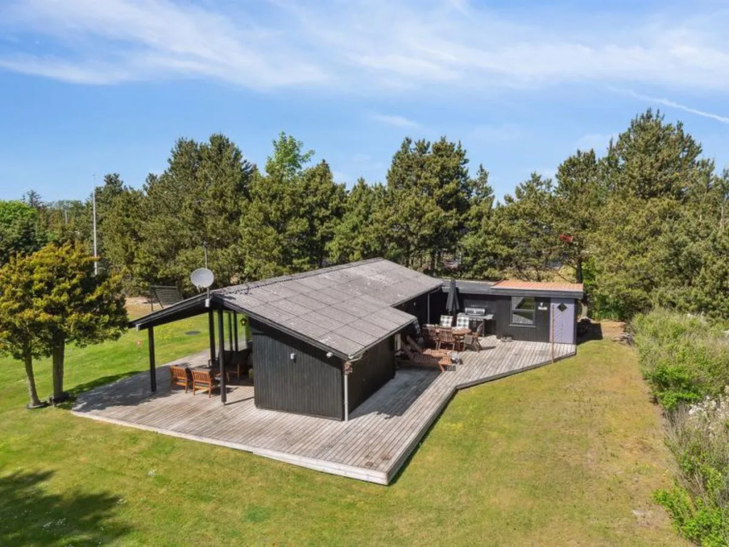 "Litle" - 600m from the sea in NE Jutland