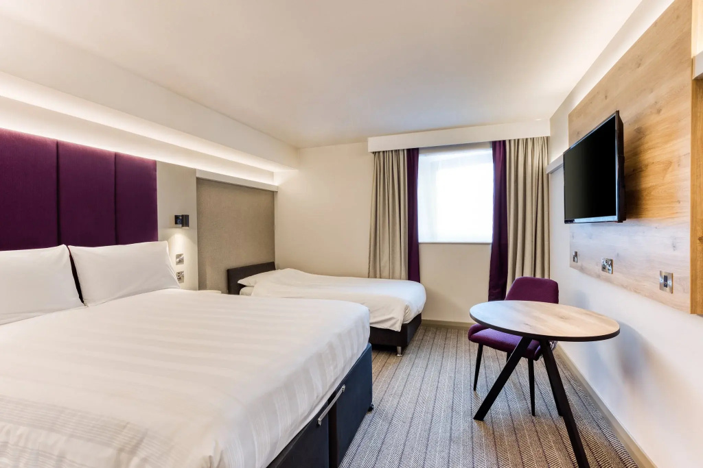 Premier Inn Stratford-Upon-Avon Central