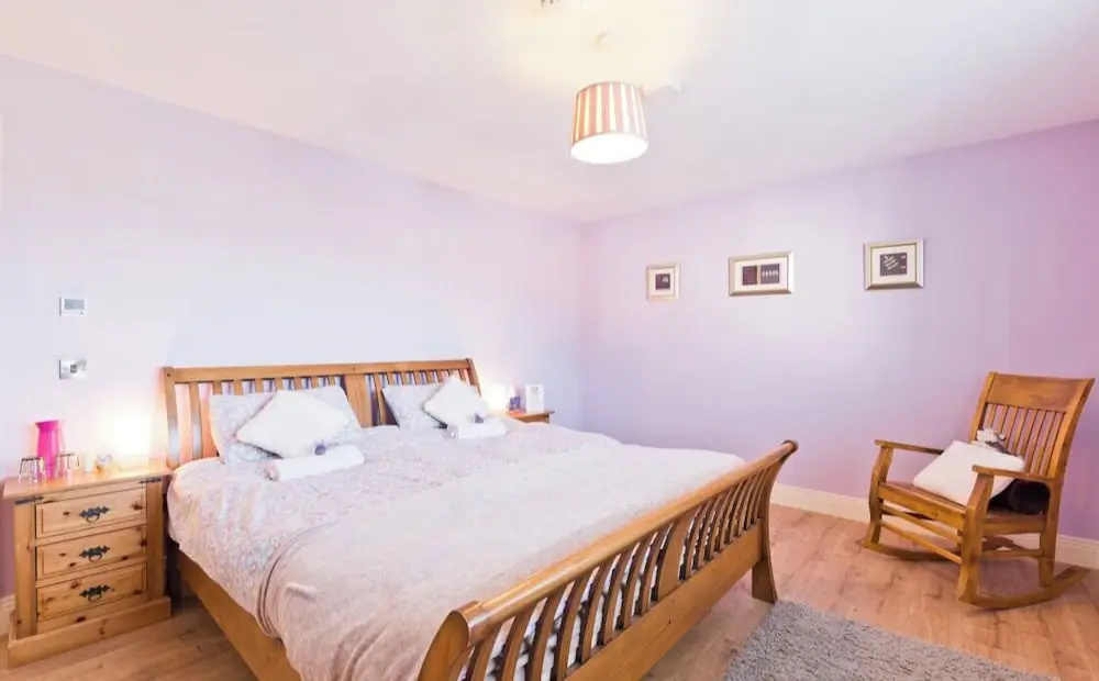 Modern Homestay 15 minutes to Dublin Airport