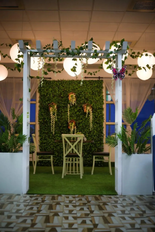 Treeoise Resort
