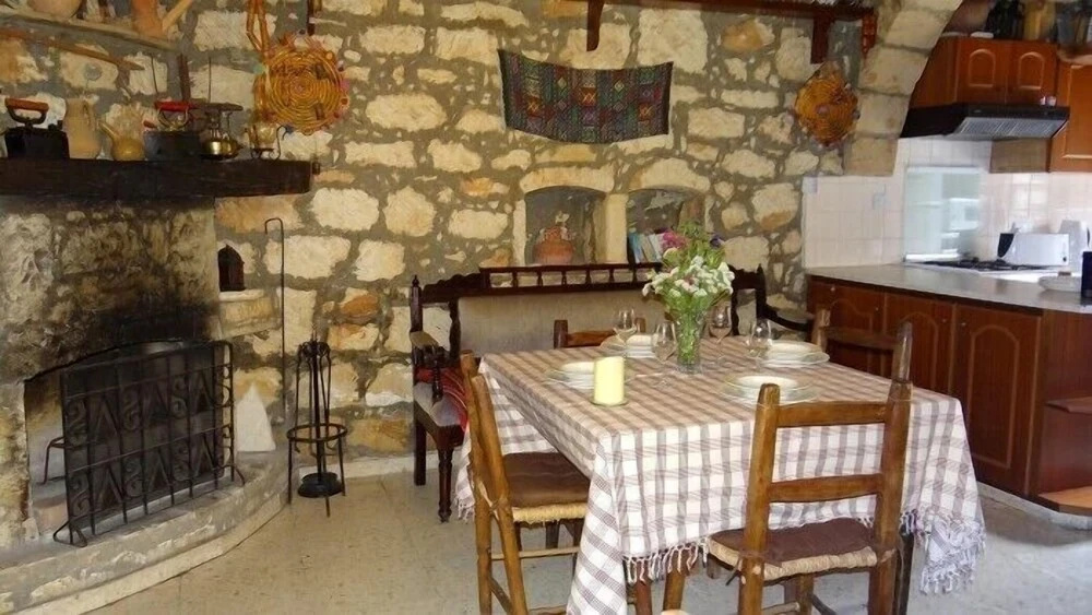 Karydhia Cottage