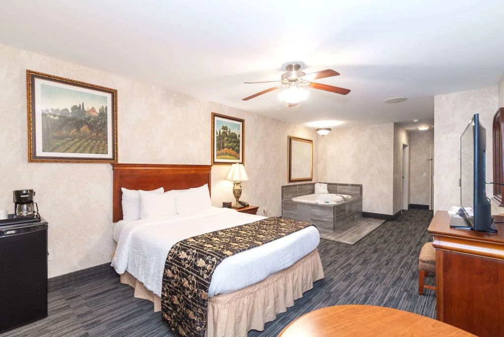 Bellissimo Hotel, Trademark by Wyndham Near Foxwoods Casino
