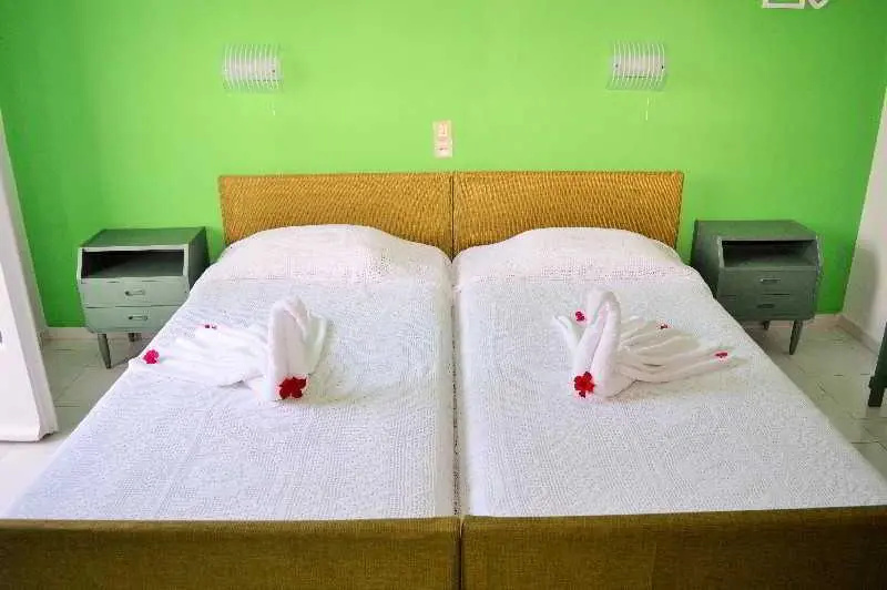 THIRES Guesthouse