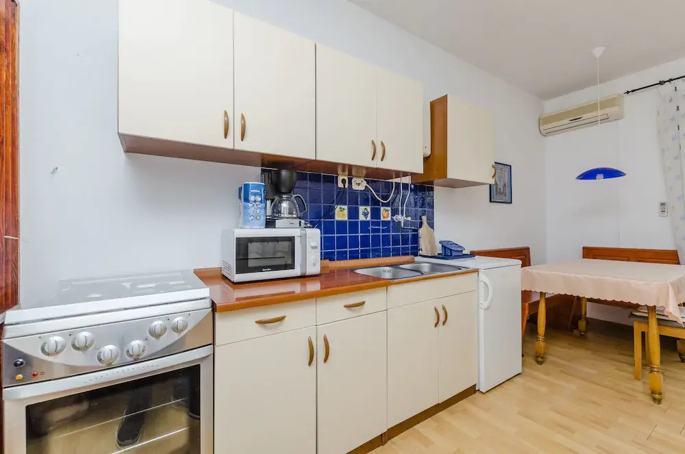 Trogirsunset Apartments - since 2000