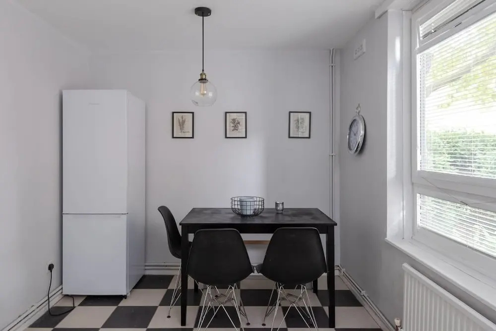 Stunning 2BR Flat Near Burgess Park W/garden