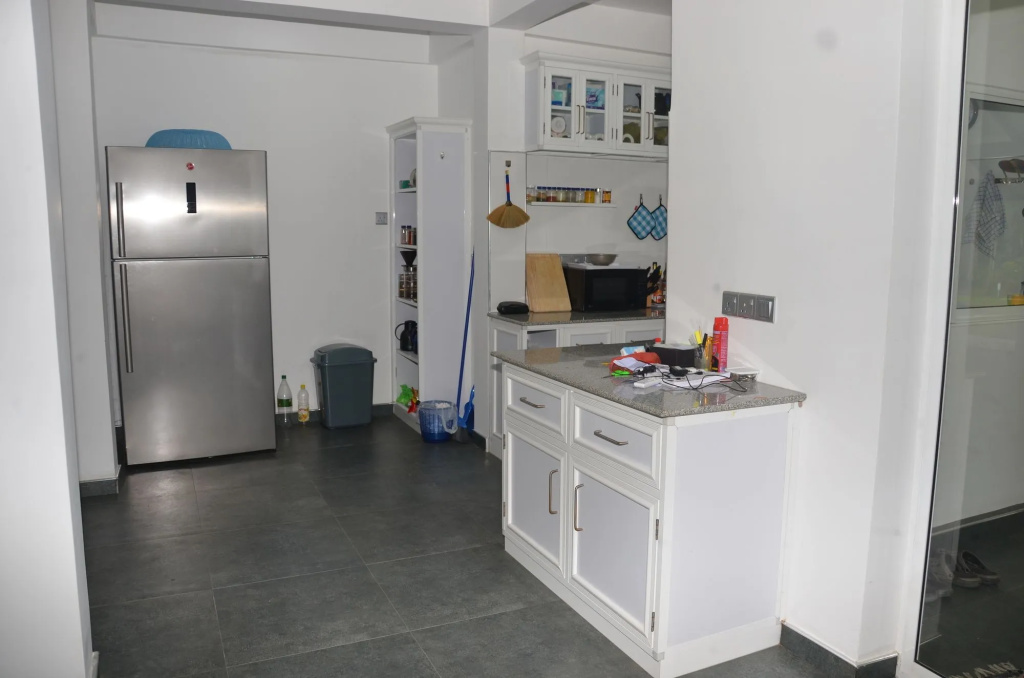 Anuhas Airport Villas