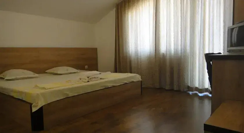 Zenith Guest House