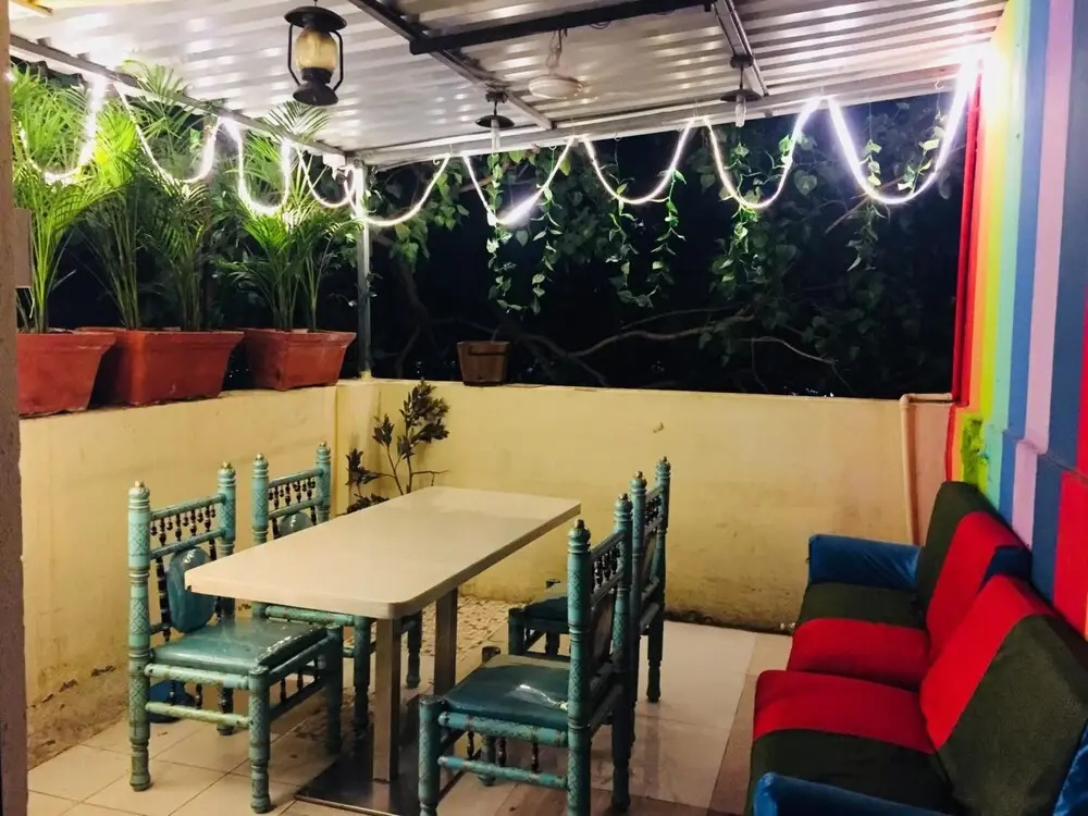 Town Hostel Mumbai - AC Dormitory