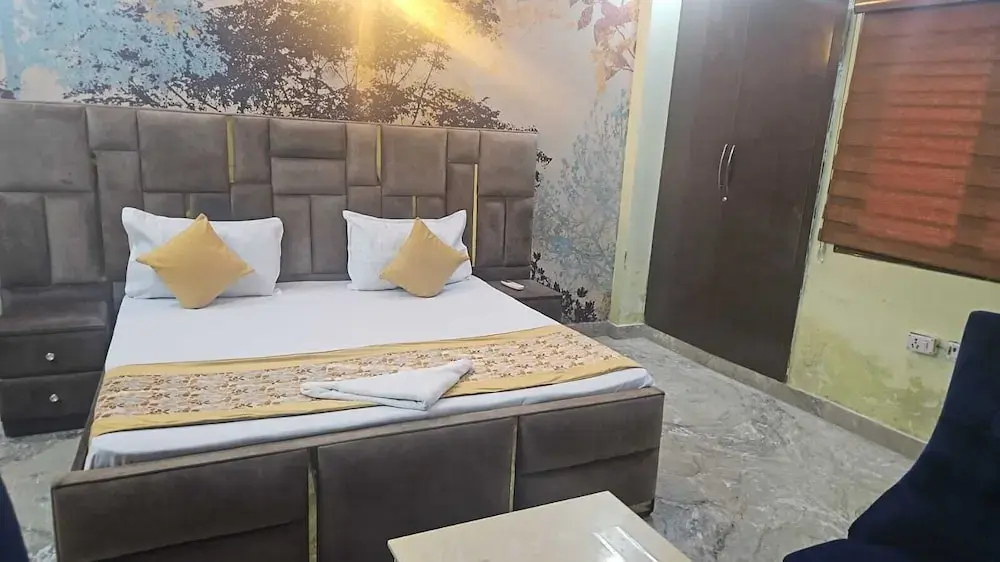 Castle Inn Serviced Apartment