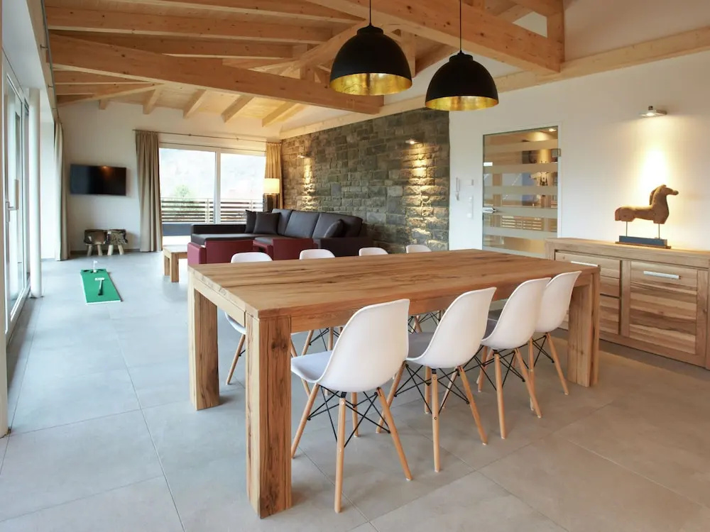 Penthouse Apartment Near Lake in Zell Em See