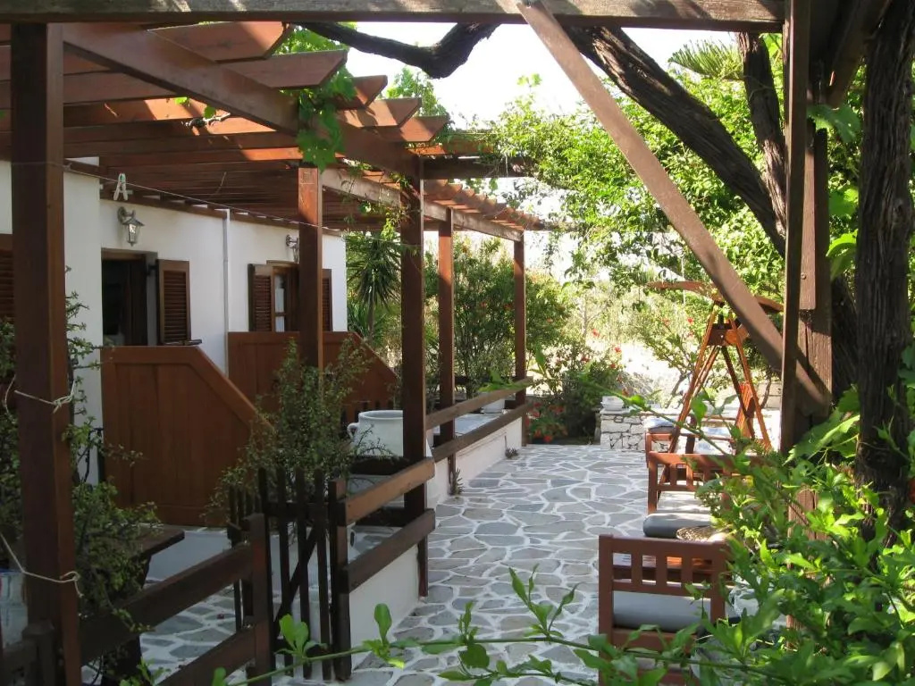 Batistas Apartments