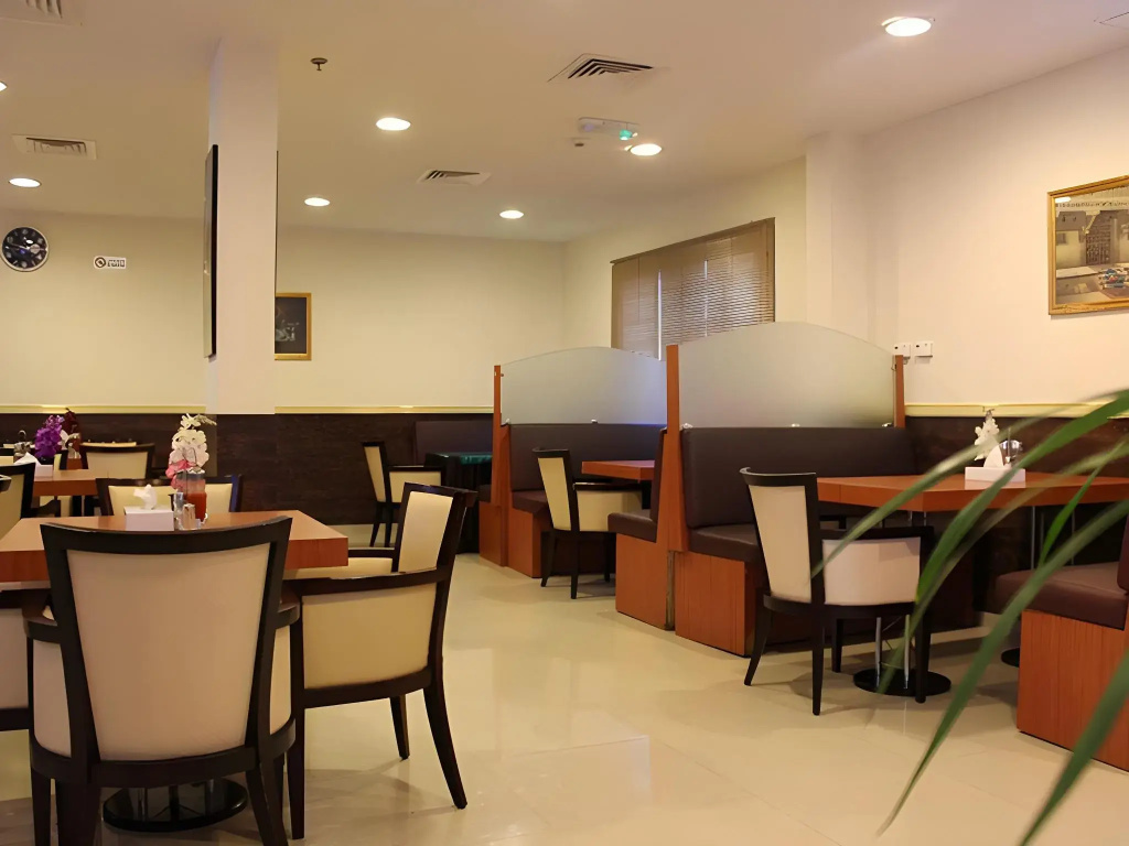 Naif Fort Hotel