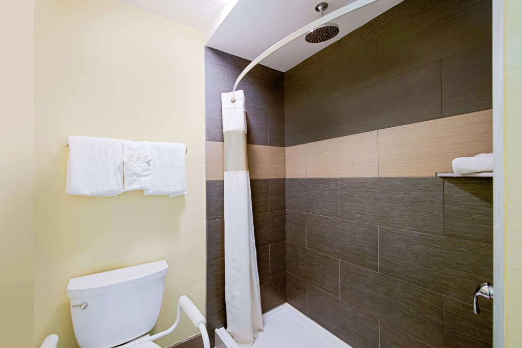 Ramada by Wyndham Flagstaff East