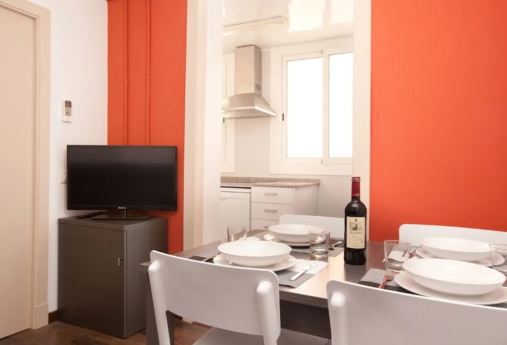 AB Vila i Vila Apartments