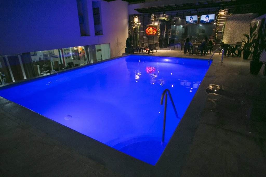 Hotel D' Leon