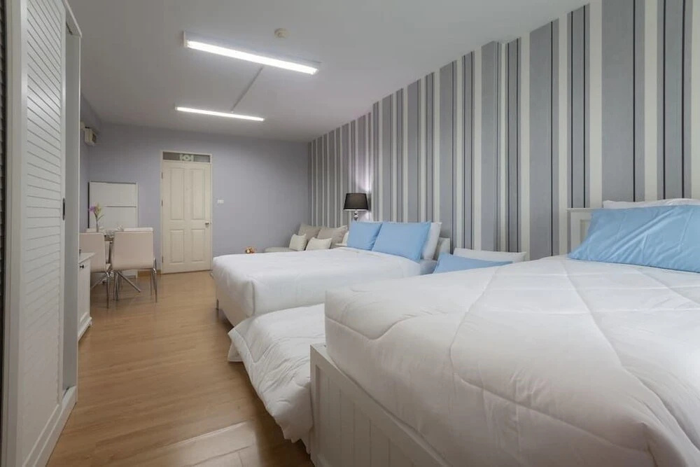 Nicely Apartment Close BKK Airport