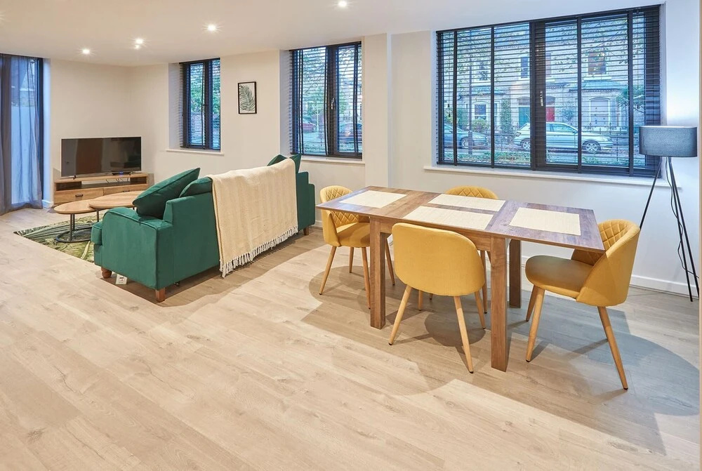 Host Stay Fern in York