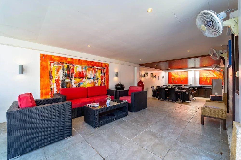 3 Bedroom Pool Villa in Great Location! BUB