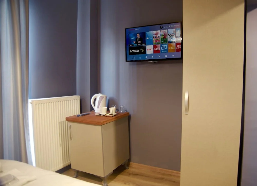 Taksim Larissa hotel suites
