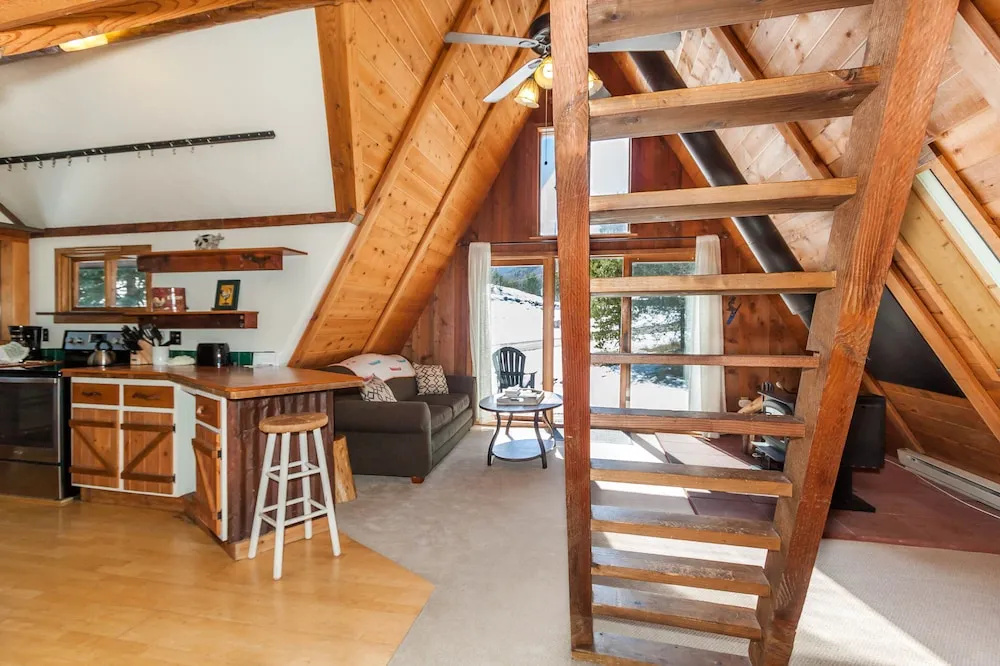 31 Red Mountain Trail by Summit County Mountain Retreats
