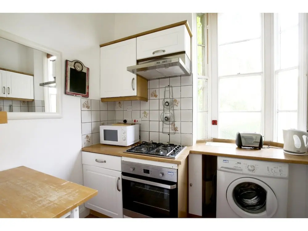 Charming, Victorian 2BR Flat in Oxford