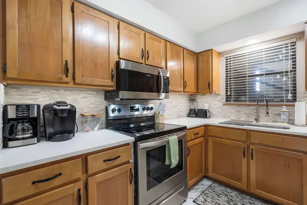 Stone Creek Retreat 2 BR Home!